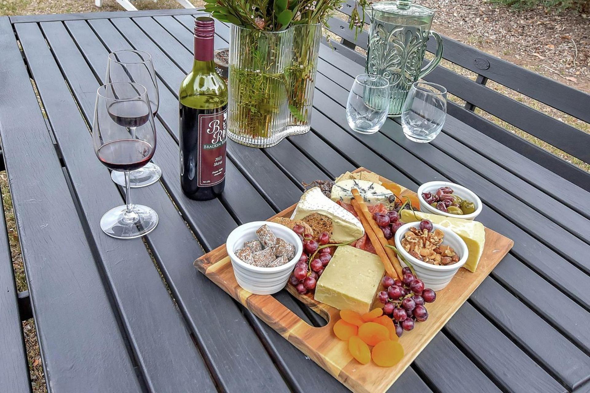Bracken Ridge Vineyard The Entire Estate רוטברי מראה חיצוני תמונה