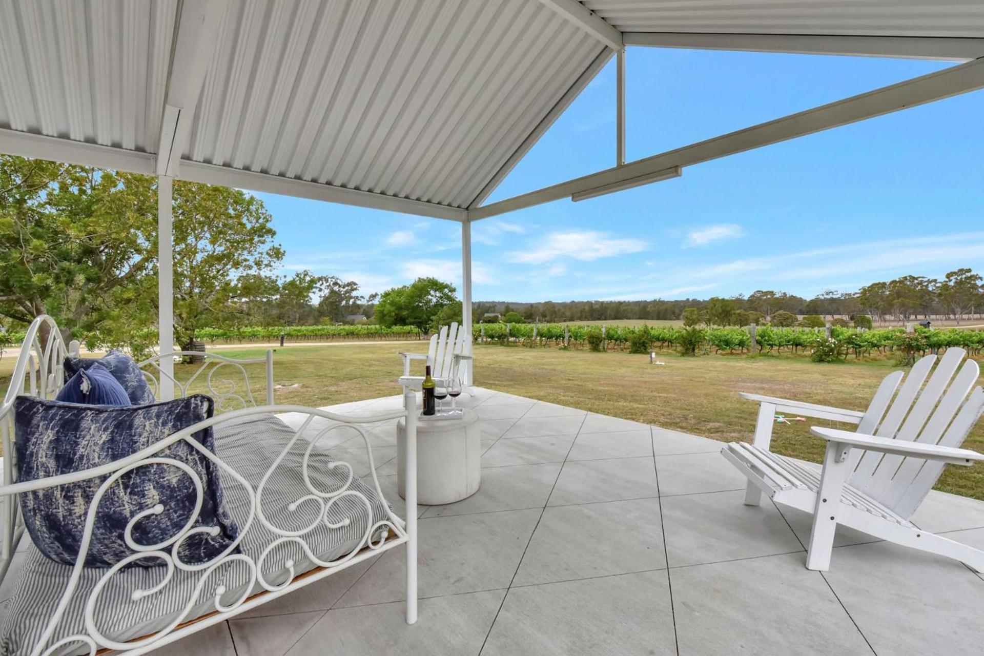 Bracken Ridge Vineyard The Entire Estate רוטברי מראה חיצוני תמונה
