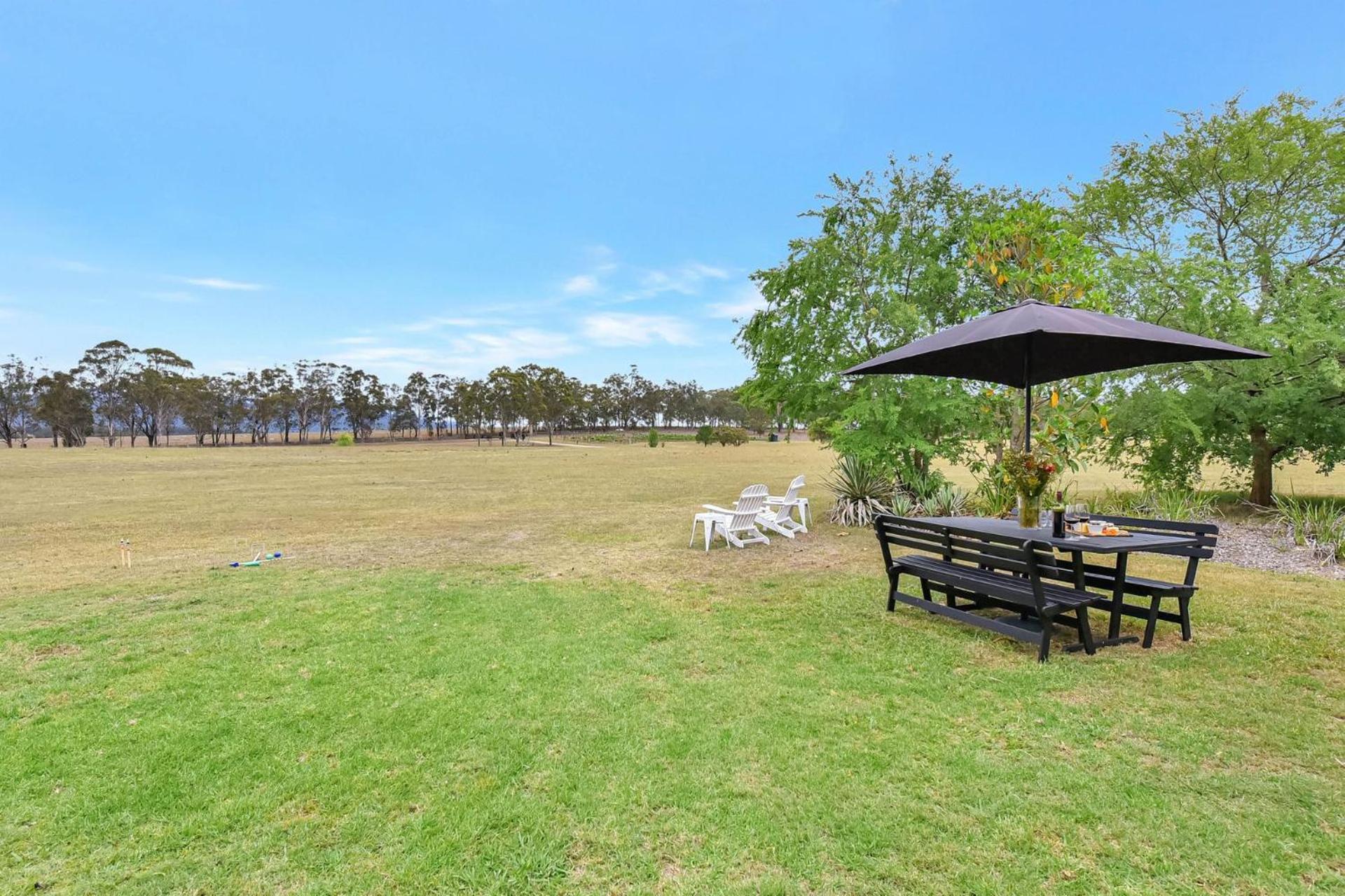 Bracken Ridge Vineyard The Entire Estate רוטברי מראה חיצוני תמונה